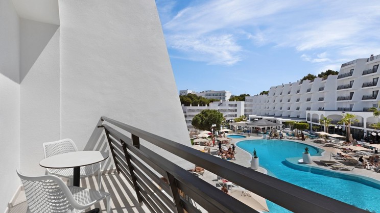 Palmanova Suites by TRH